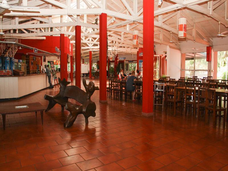 Iguazu Inn Hostel Пуэрто-Игуасу Экстерьер фото